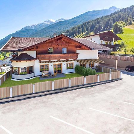 Apartment In The Stubai Valley With A Balcony Neustift im Stubaital Exteriér fotografie